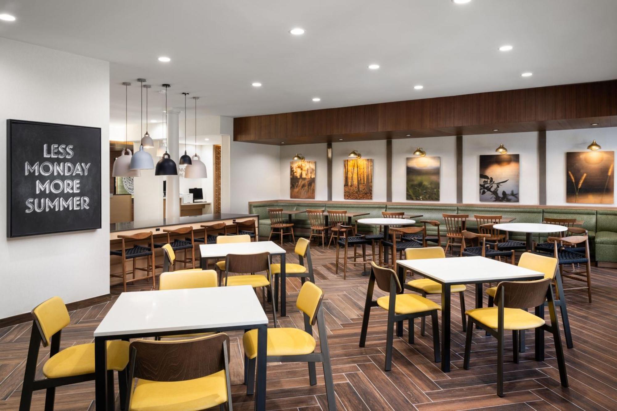 Fairfield By Marriott Inn & Suites Waycross Exterior photo