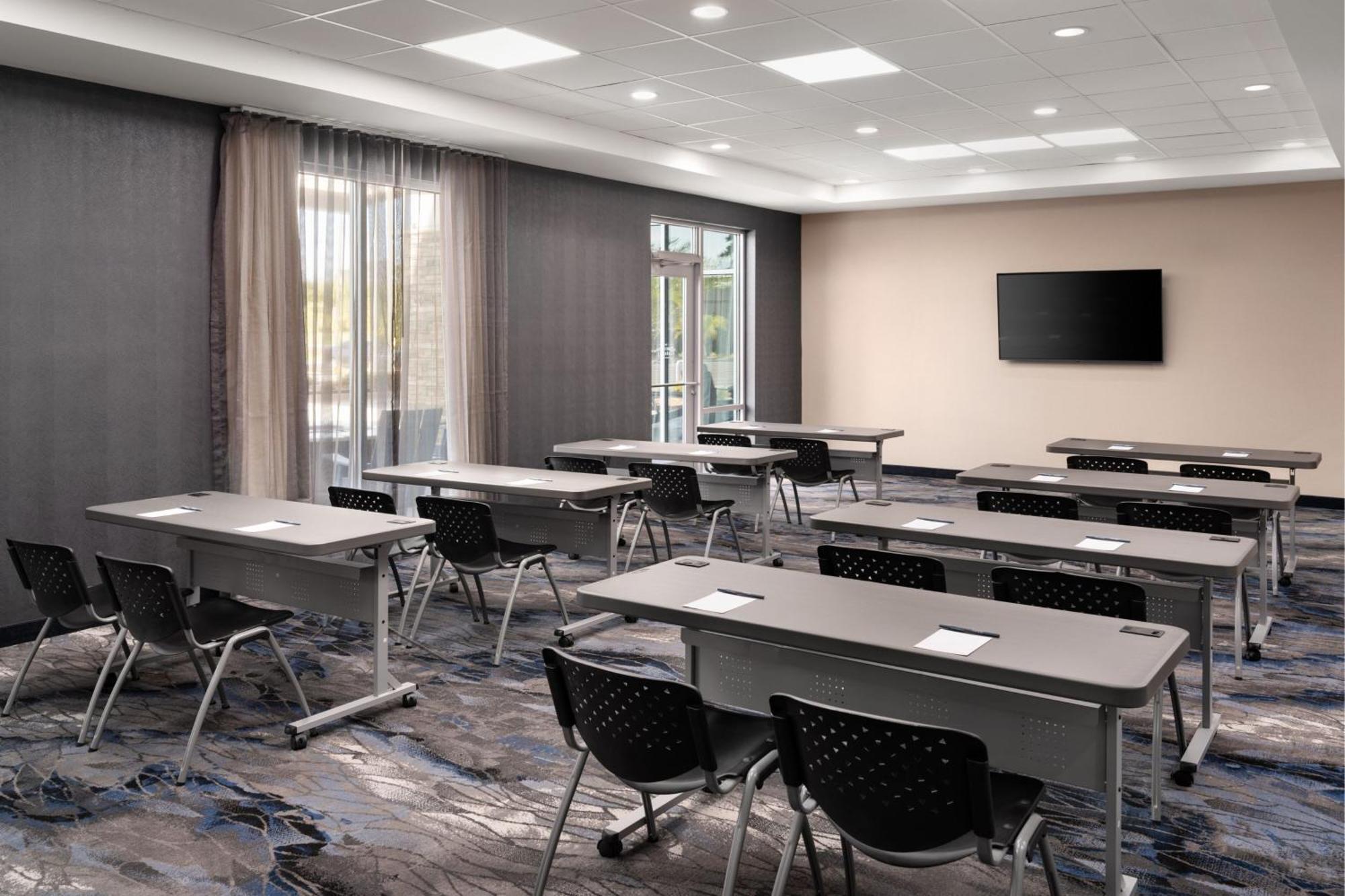 Fairfield By Marriott Inn & Suites Waycross Exterior photo